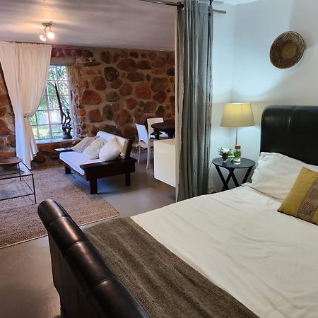 Гостьовий будинок The Bardolino Artists Retreat Mbombela Екстер'єр фото